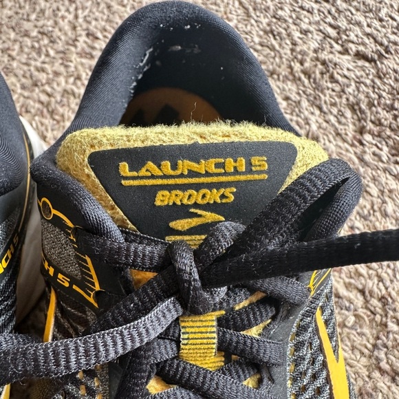Brooks Launch 5 Pittsburgh 2018 Womens Running Shoes Gray Yellow Size 9 - Picture 3 of 10